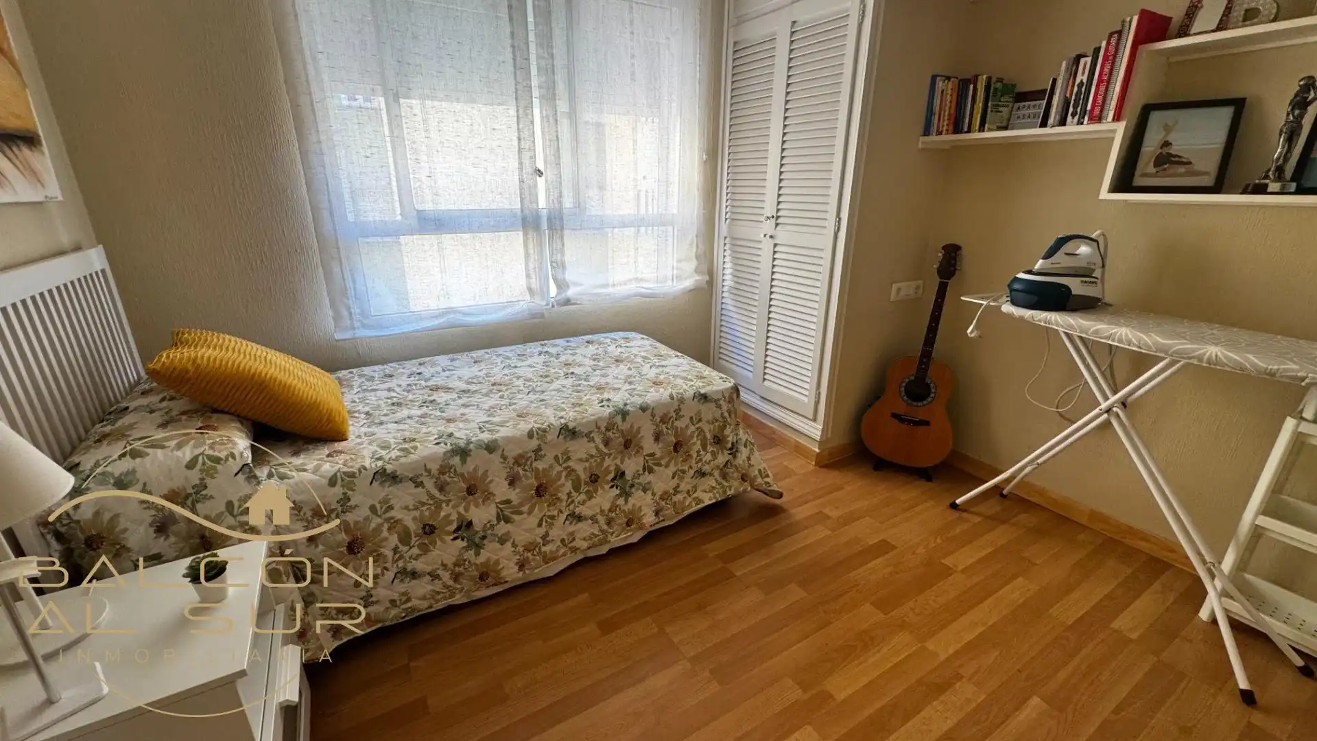 Habitación de Piso en venta en Rota con Trastero