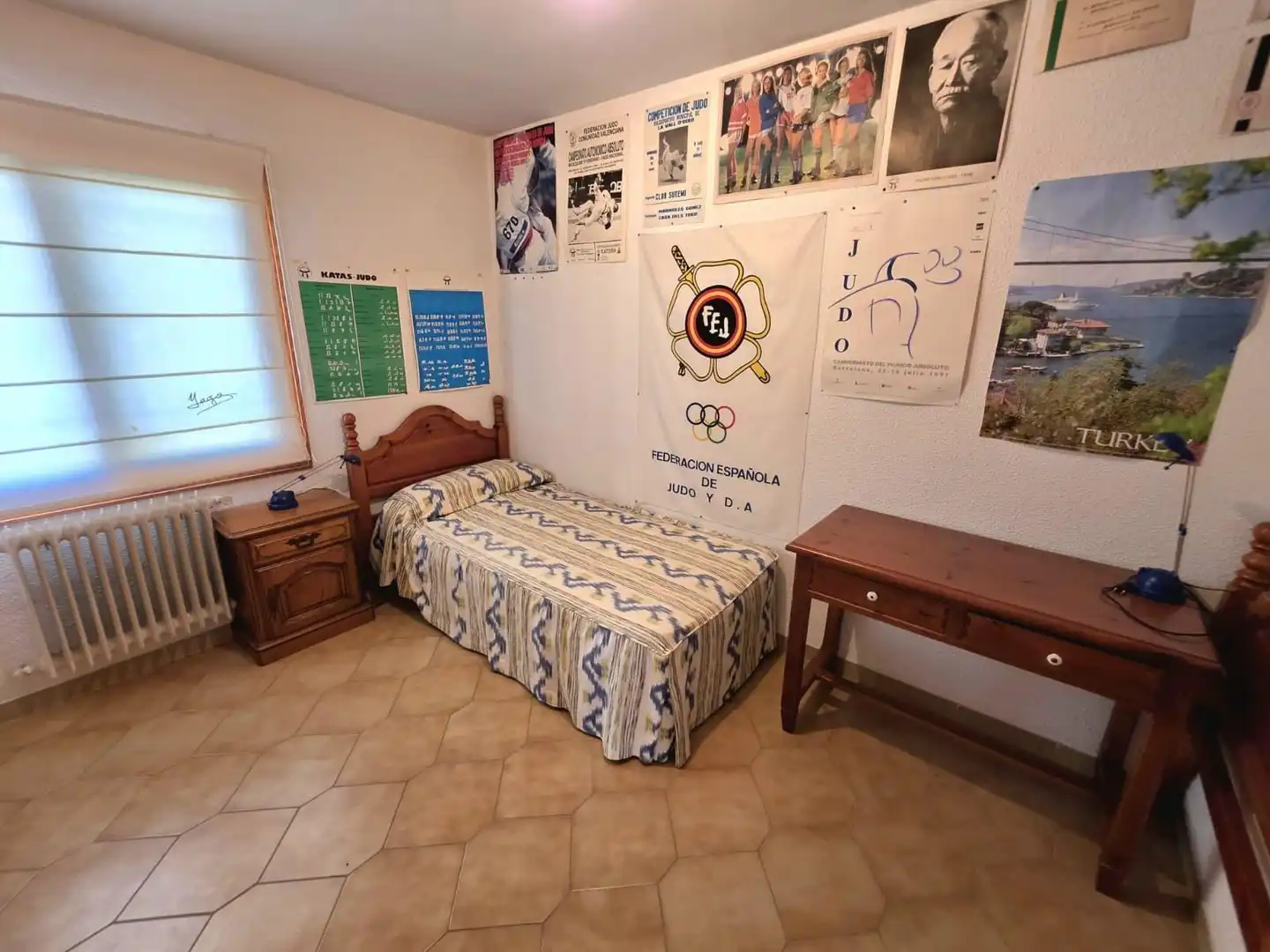 Dormitori de Casa o xalet en venda en Castellón de la Plana / Castelló de la Plana amb Calefacció, Jardí privat i Terrassa
