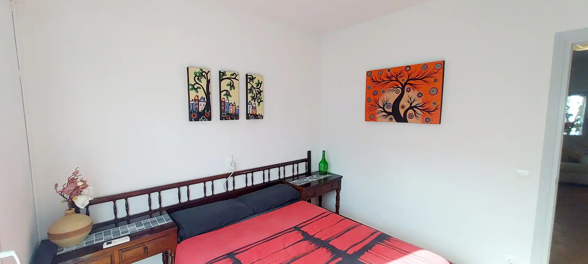 Semi-detached house with pool for sale in Carrer Illes Canaries, imagen 16