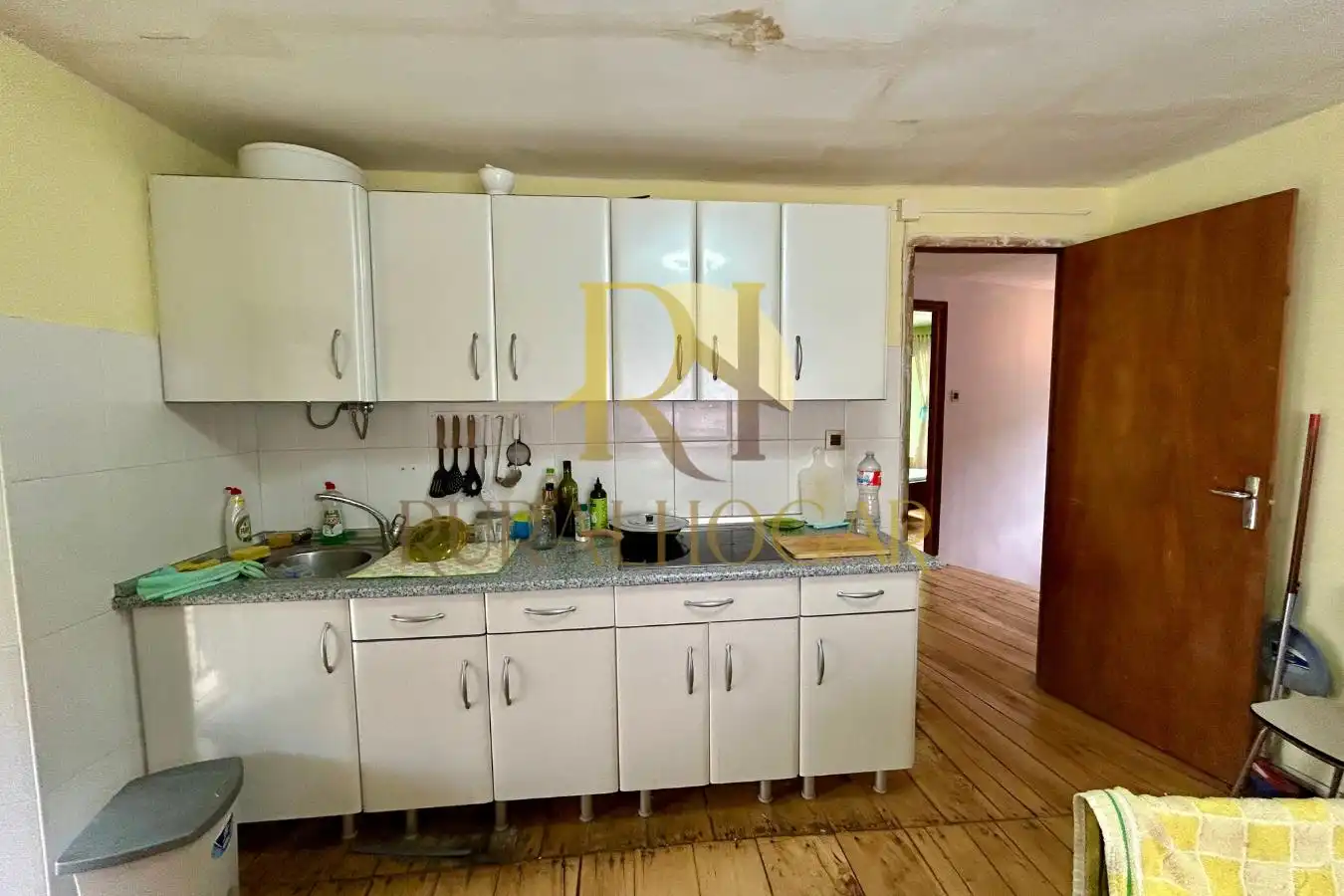 Cocina de Casa o chalet en venta en Castrillo de la Valduerna con Balcón