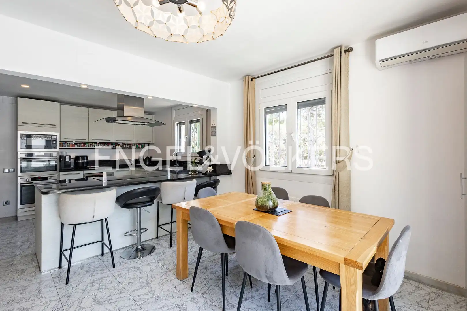 Dining room of Houses for sale in Castelldefels  with Air Conditioner, Heating and Swimming Pool