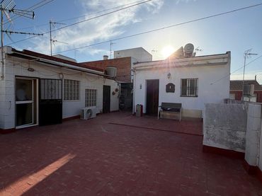 Casa en venda a Arenal - La Pólvora
