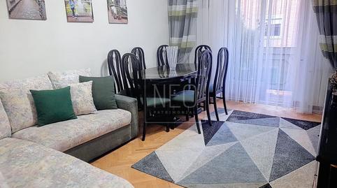 Foto 3 de Pis en venda a Calle Maria Martinez Oviol, Los Rosales,  Madrid Capital