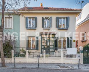 Vista exterior de Casa o xalet de lloguer en  Madrid Capital amb Aire condicionat i Terrassa