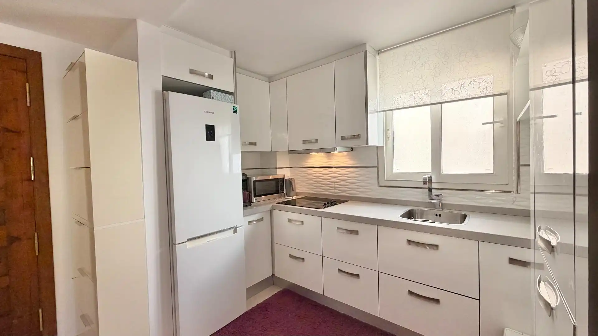 Cocina de Apartamento en venta en Torrevieja con Aire acondicionado, Terraza y Amueblado
