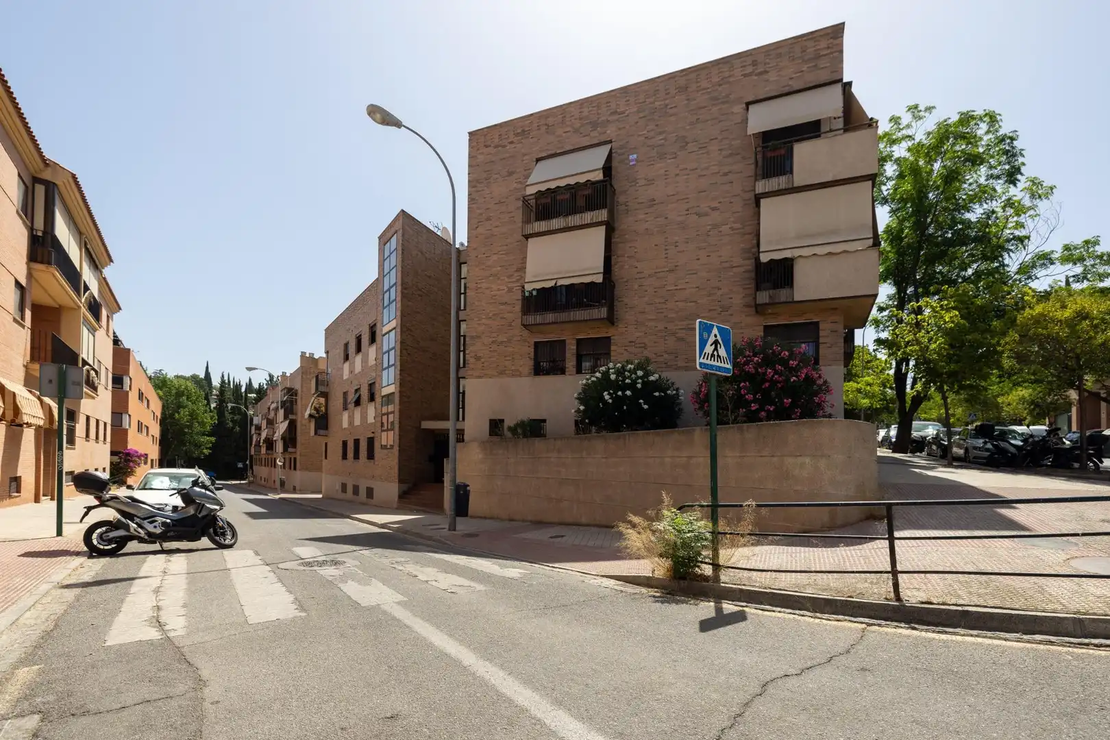 Vista exterior de Piso en venta en Granada