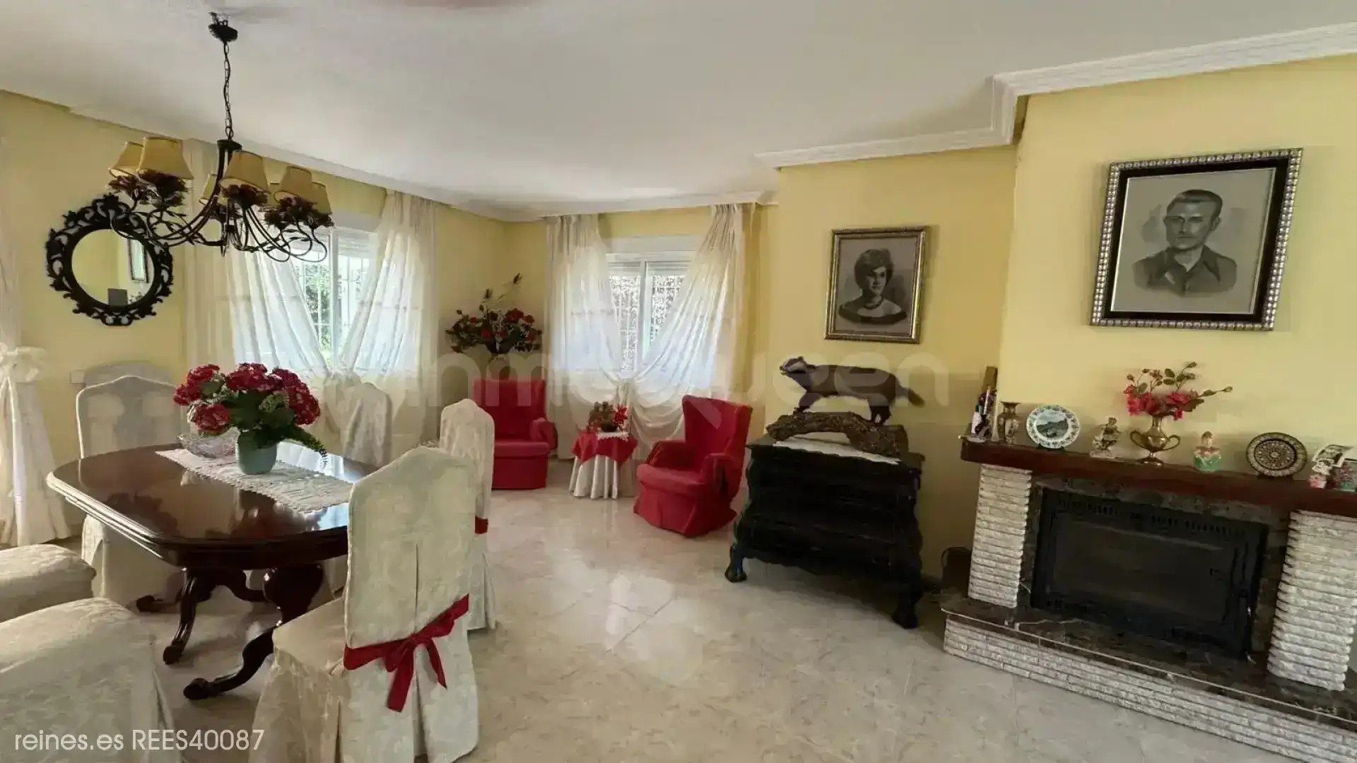 Sala de estar de Casa o chalet en venta en Villar del Olmo con Calefacción, Jardín privado y Terraza