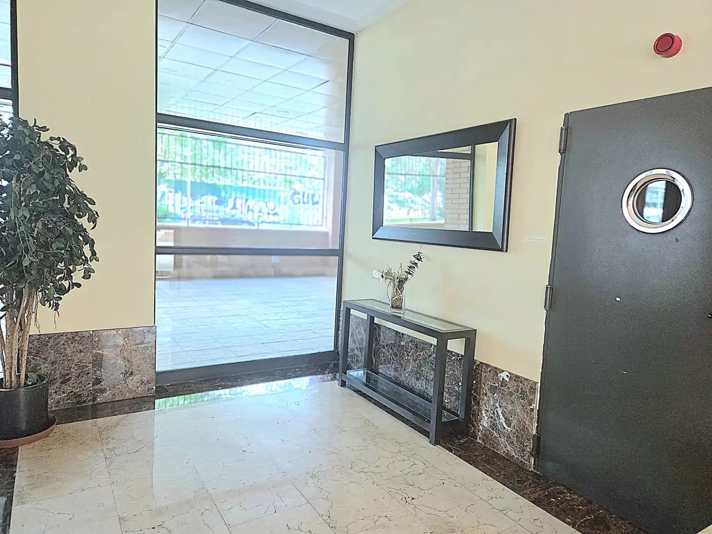 Piso en venta en Madrid con Aire acondicionado, Calefacción y Jardín privado