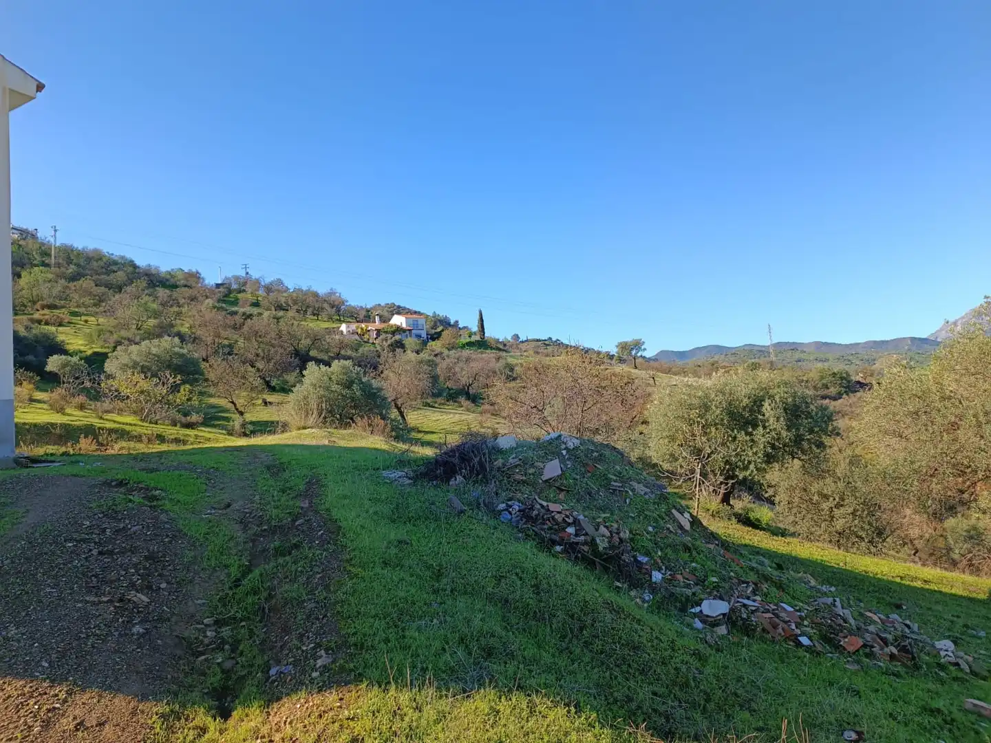 Houses for sale in Guaro  with Terrace, Storage room and Furnished
