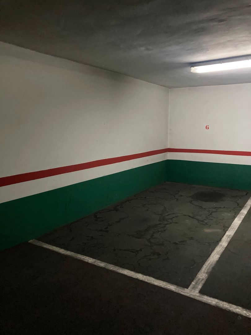 Garatge de lloguer a Carrer de Jesús, 98, Barrio de Patraix, Patraix