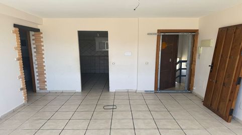 Foto 2 de Piso en venta en Virgen del Rosario, 6, Mondejar - Junquillos, La Línea de la Concepción