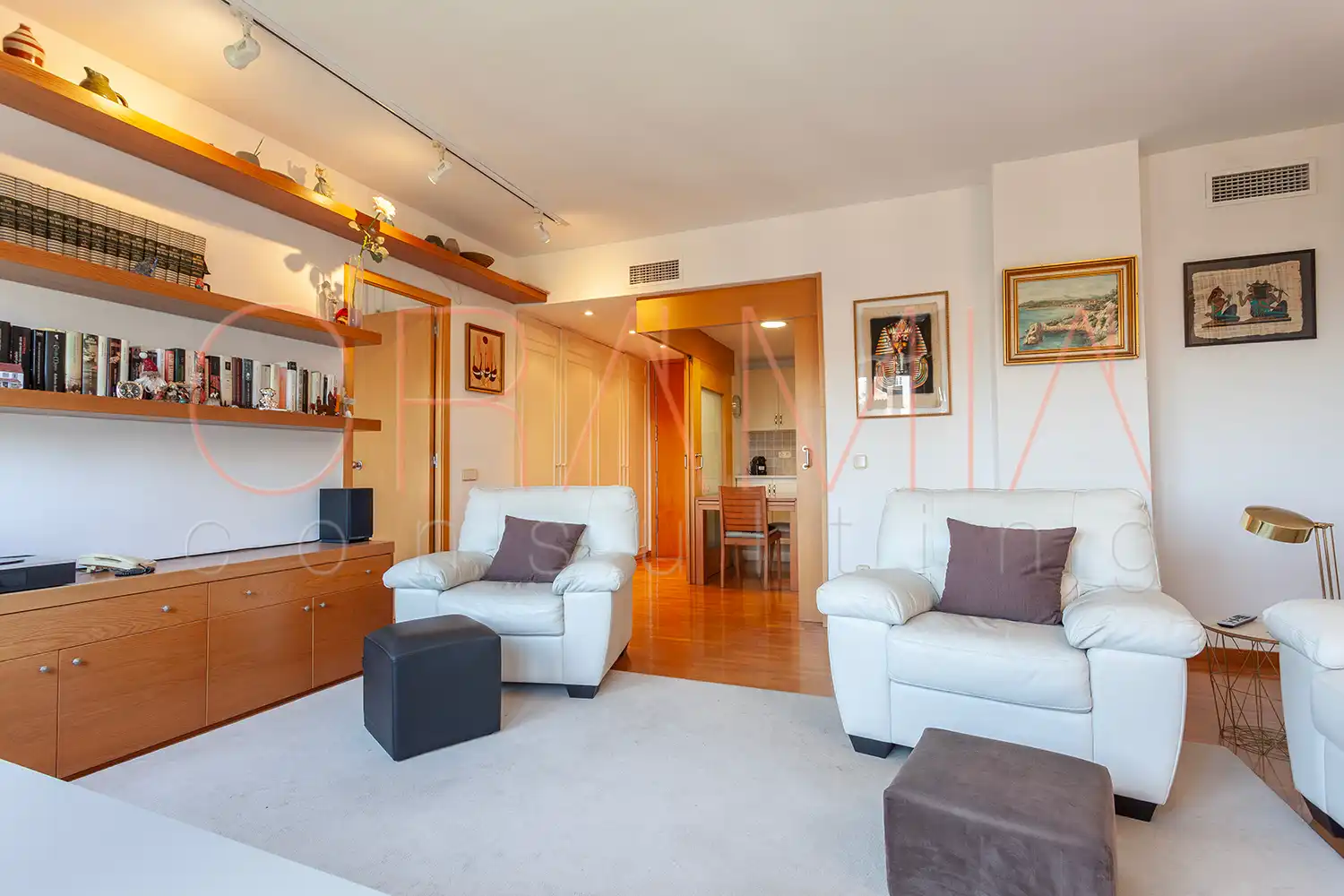 Sala d'estar de Àtic en venda en Barcelona amb Aire condicionat, Calefacció i Jardí privat