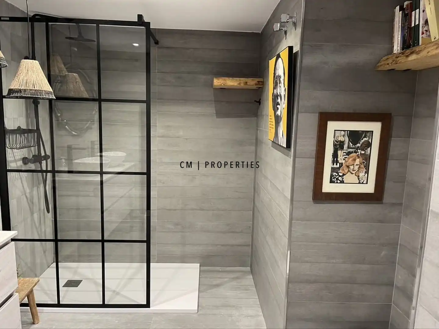 Bathroom of Flat for sale in Valencia  with Heating, Terrace and Balcony