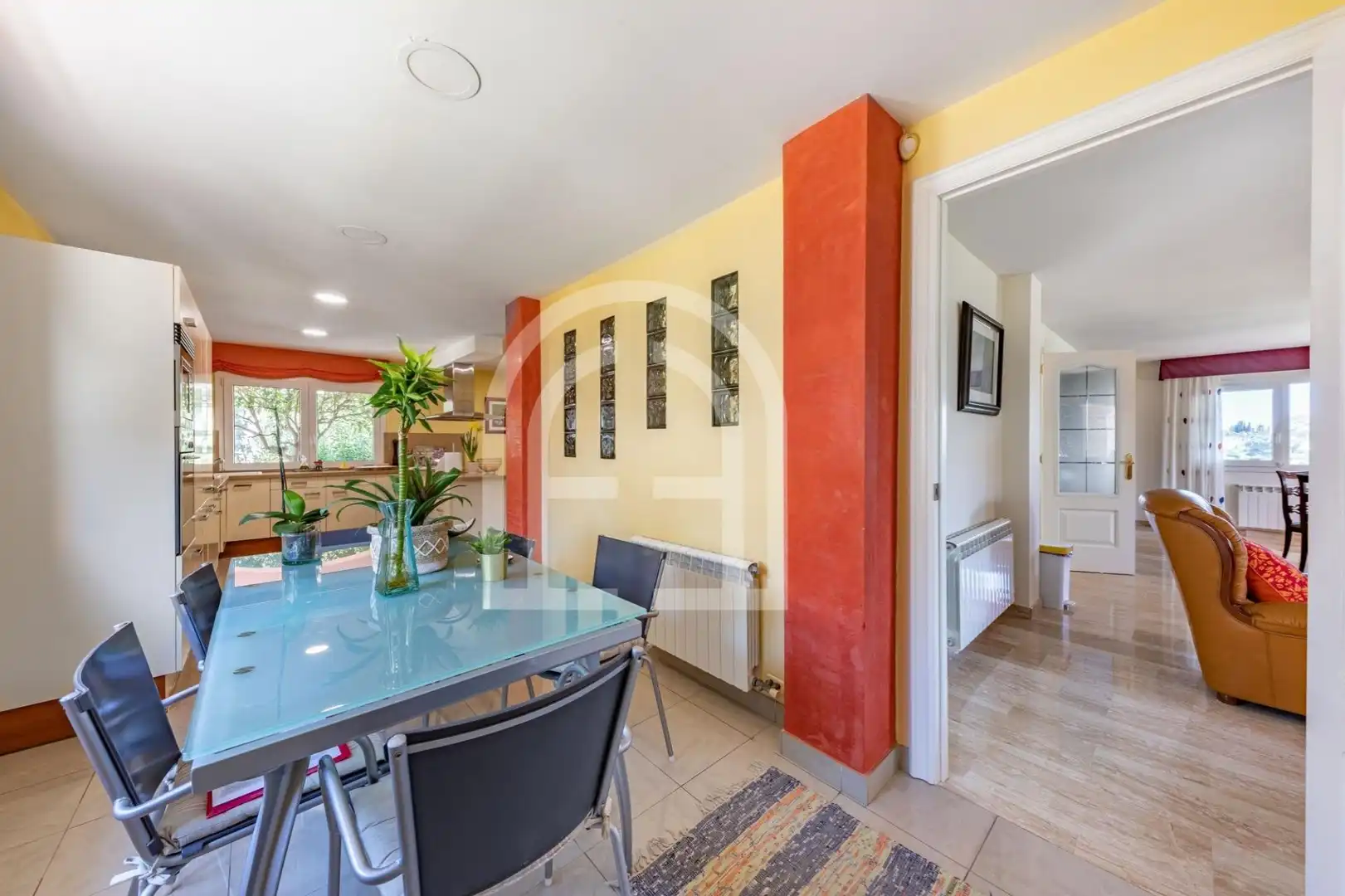 Comedor de Casa o chalet en venta en Badalona con Calefacción, Jardín privado y Terraza
