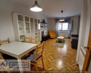 Sala d'estar de Apartament de lloguer en  Toledo Capital