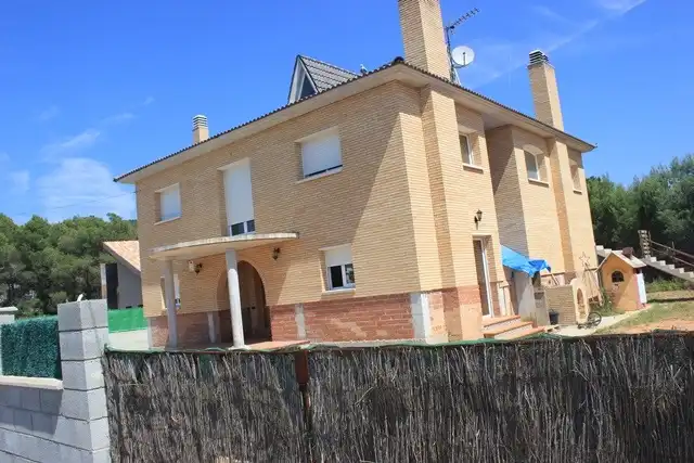 Exterior view of Houses for sale in Cabrera d'Anoia