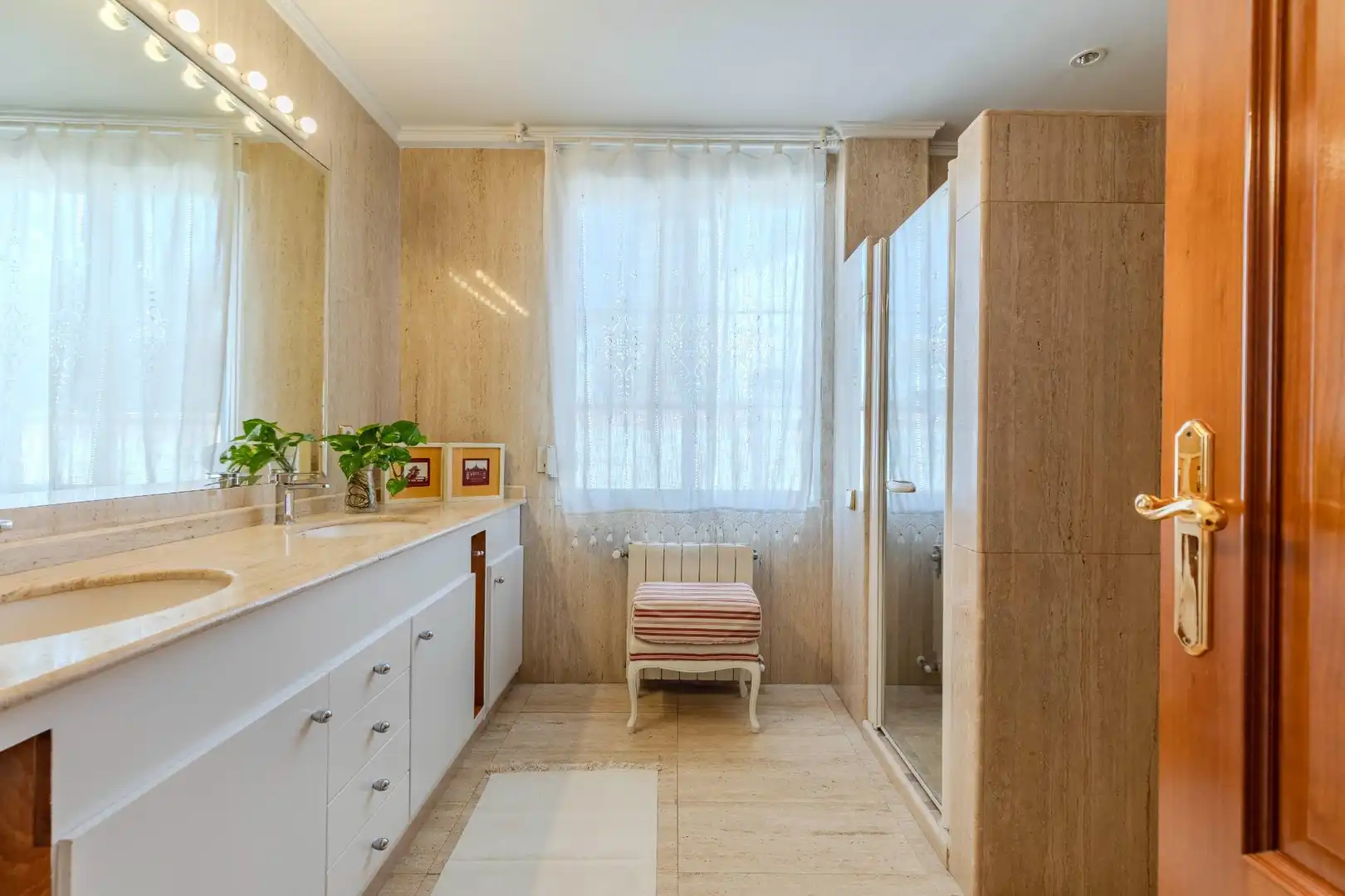 Baño de Casa o chalet en venta en L'Eliana con Calefacción y Terraza