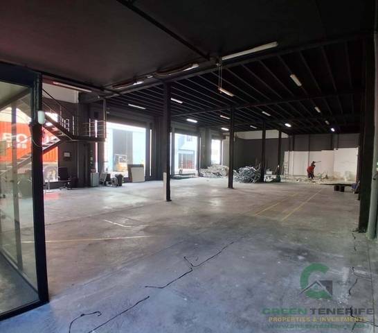 Nave industrial en Venta en AV MODESTO HERNANDEZ GONZALE  Es: Pl: Pt:
 SAN MI en Las Chafiras