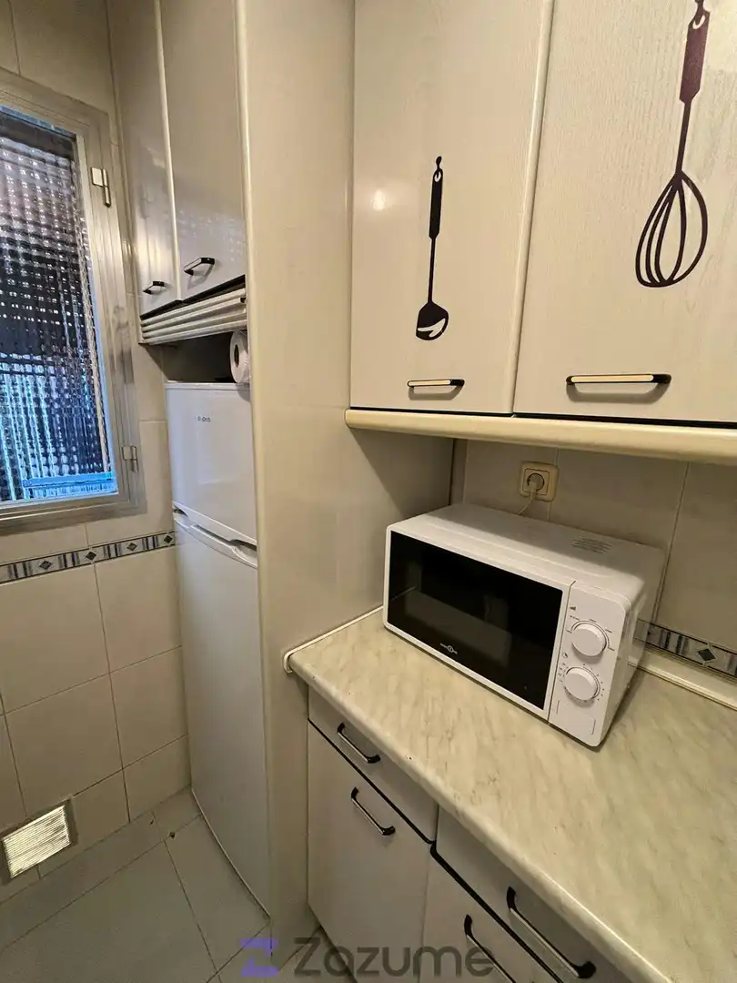 Cocina de Piso de alquiler en Madrid con Aire acondicionado, Calefacción y Amueblado