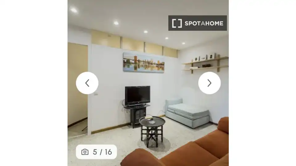 Habitació a La Nova Esquerra de l'Eixample