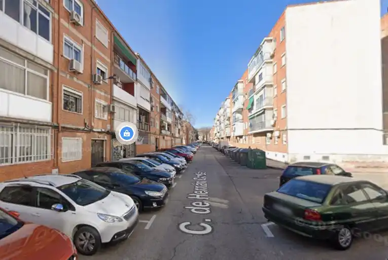 Flat for sale in Reyes Católicos