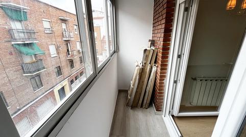 Foto 5 de Piso de alquiler en Calle del Pico de Almanzor, Numancia, Madrid