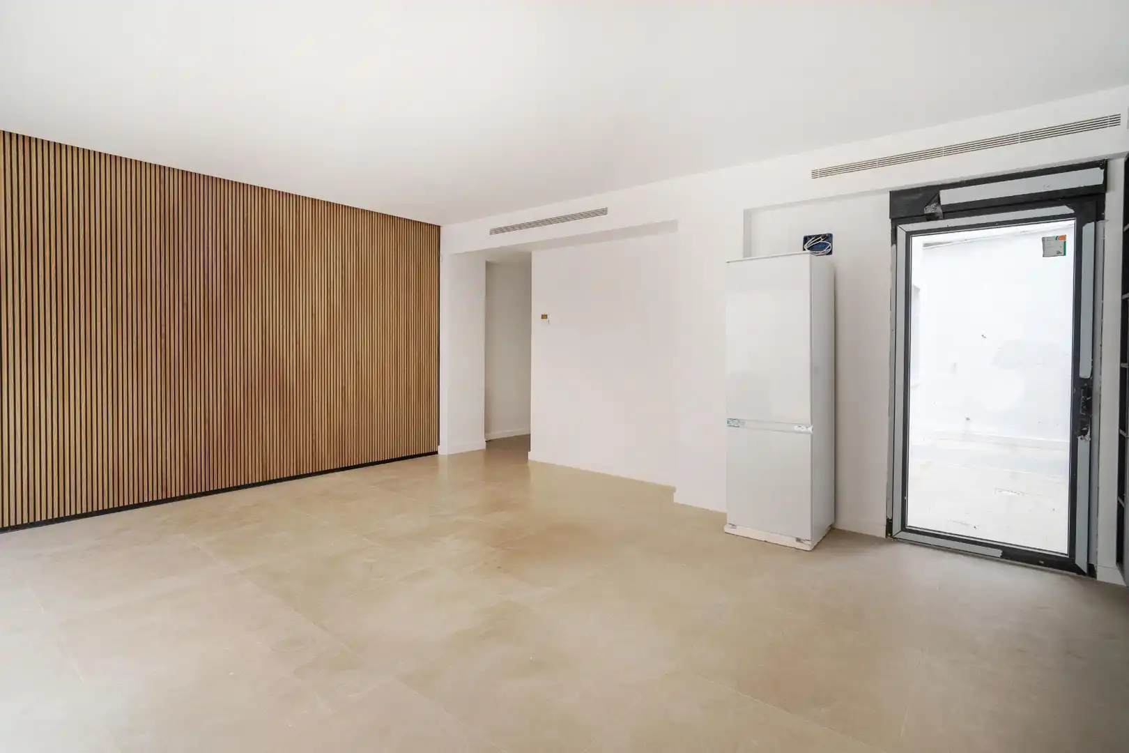 Erdgeschoss zum Verkauf in Paiporta mit Klimaanlage und Terrasse