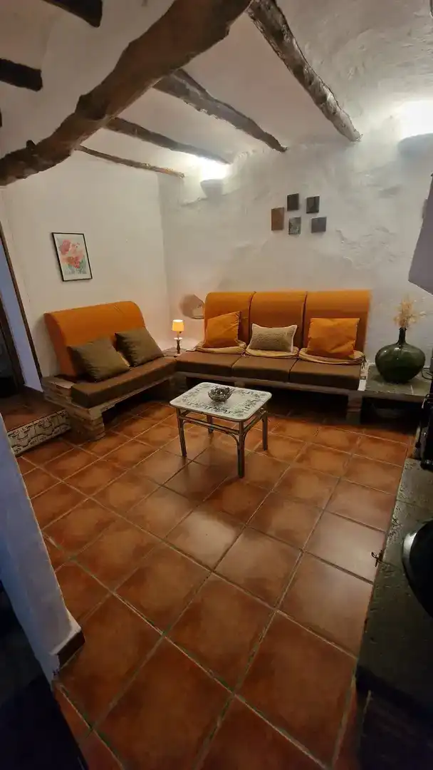 Sala d'estar de Finca rústica en venda en Toràs amb Balcó