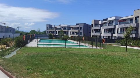 Foto 3 de Planta baja de alquiler en Marqués de Hazas, Valdenoja, Santander