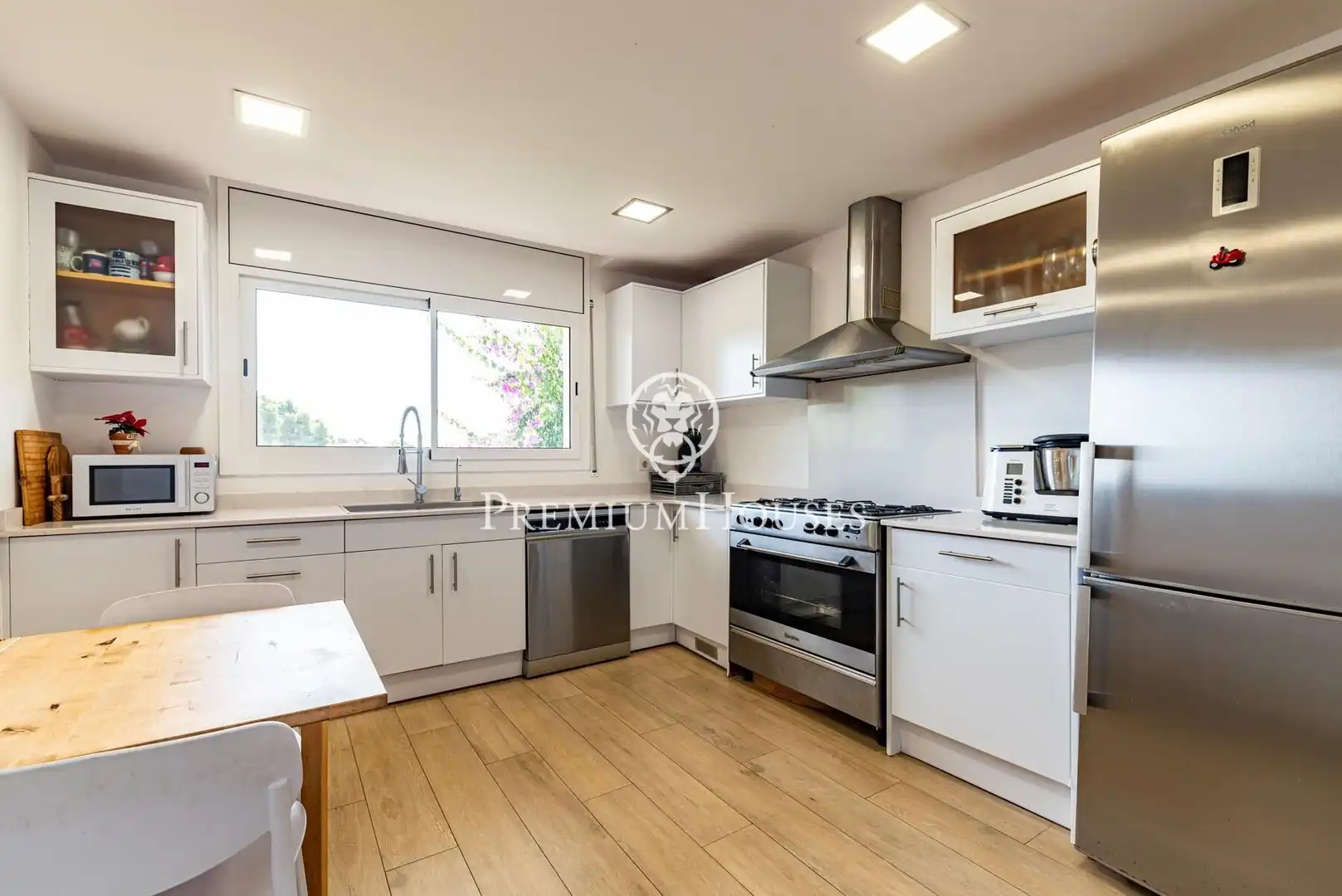 Kitchen of Houses for sale in Castelldefels  with Heating, Private garden and Terrace