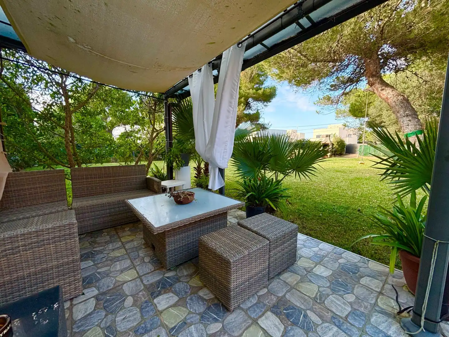 Terrasse von Einfamilien-Reihenhaus zum Verkauf in Llucmajor mit Heizung, Privatgarten und Terrasse