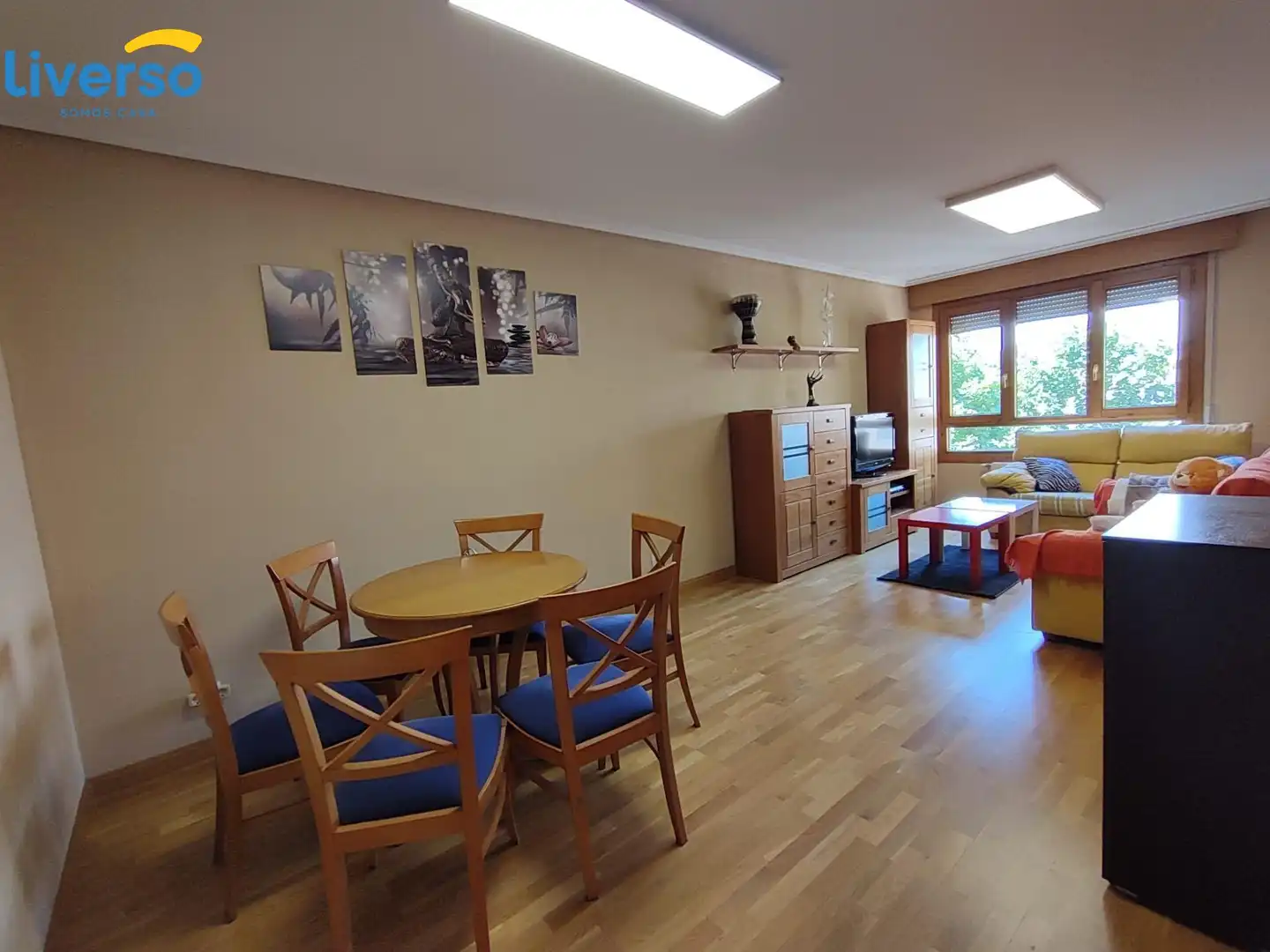 Sala de estar de Piso de alquiler en Burgos con Calefacción, Trastero y Amueblado