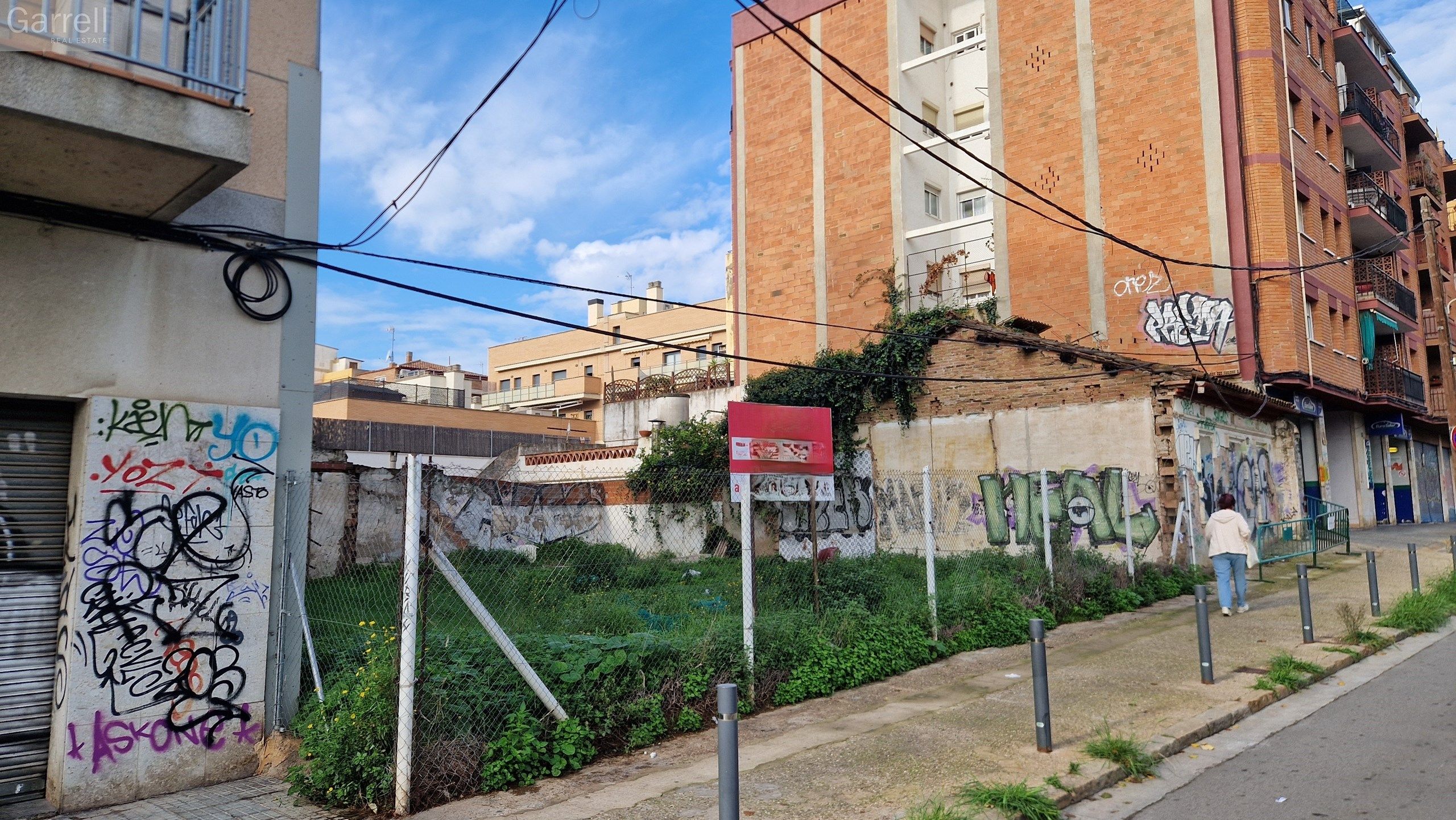 Vista exterior de Residencial en venda en Cerdanyola del Vallès
