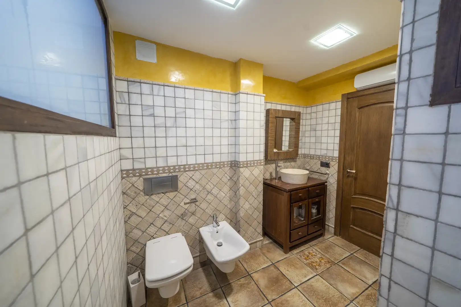 Baño de Finca rústica en venta en Náquera con Aire acondicionado, Calefacción y Terraza