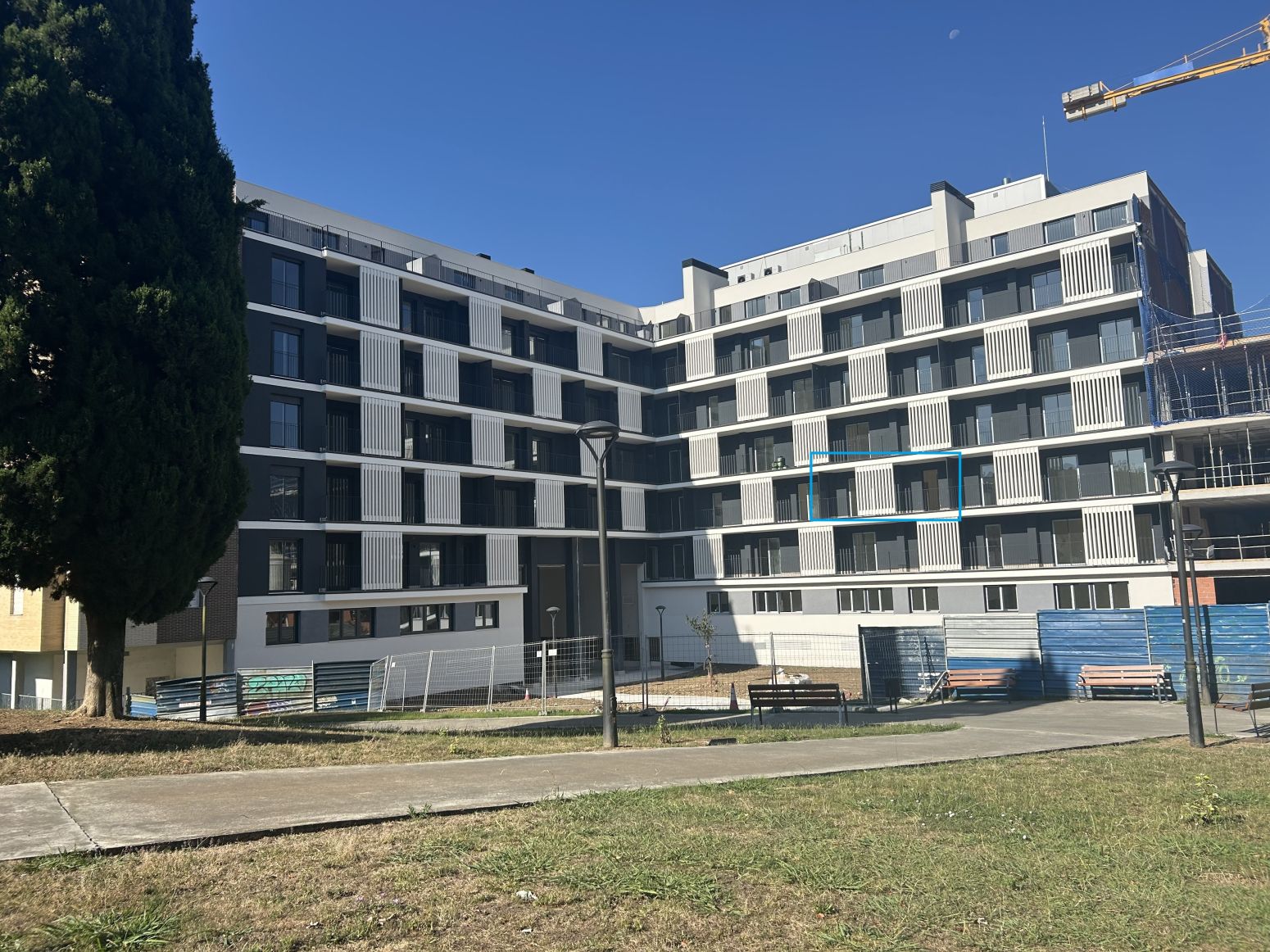 Vista exterior de Piso en venta en Oviedo  con Calefacción, Terraza y Trastero