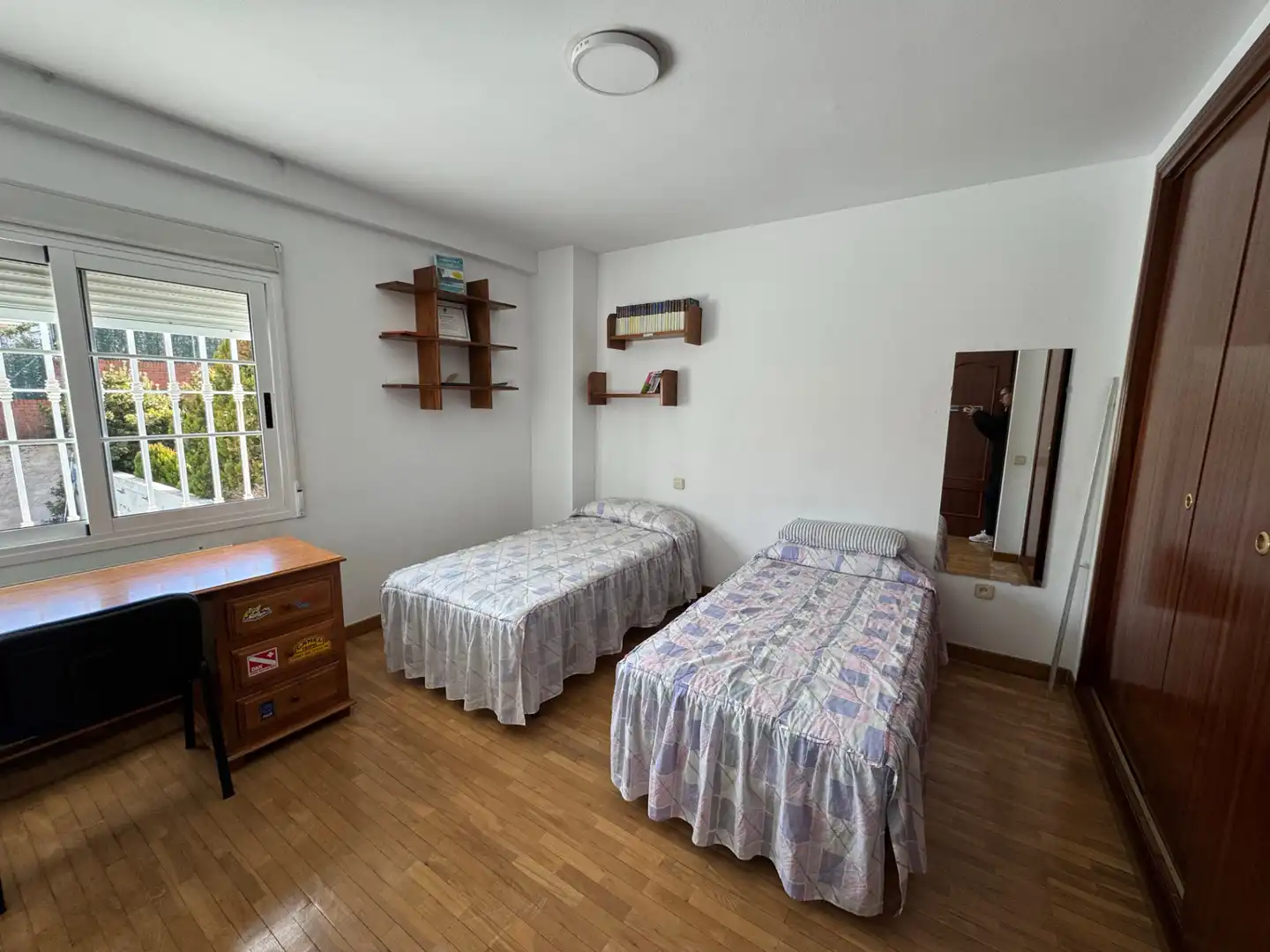 Dormitori de Casa adosada en venda en Coslada amb Aire condicionat, Calefacció i Jardí privat