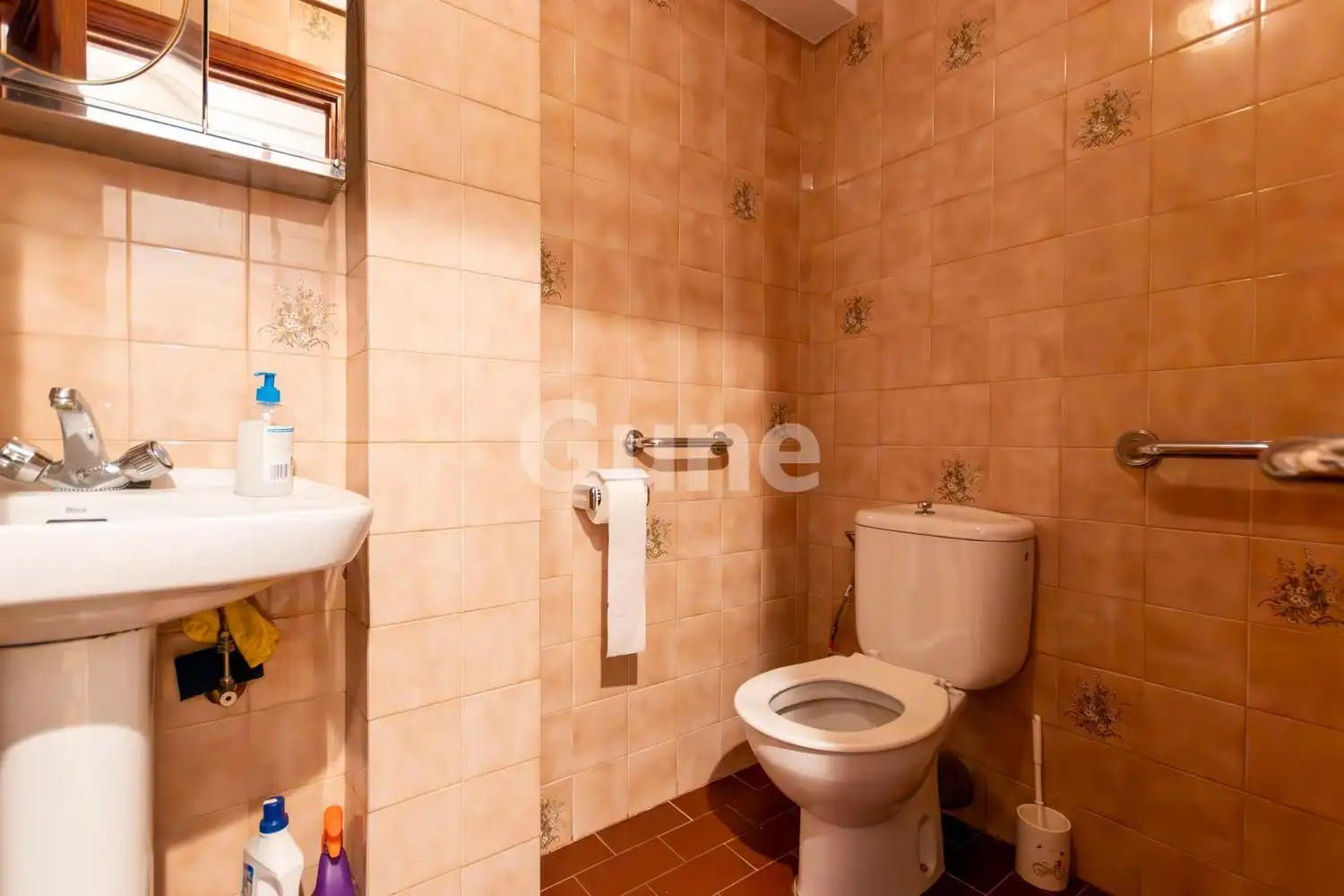 Baño de Piso en venta en Zegama con Calefacción, Terraza y Trastero