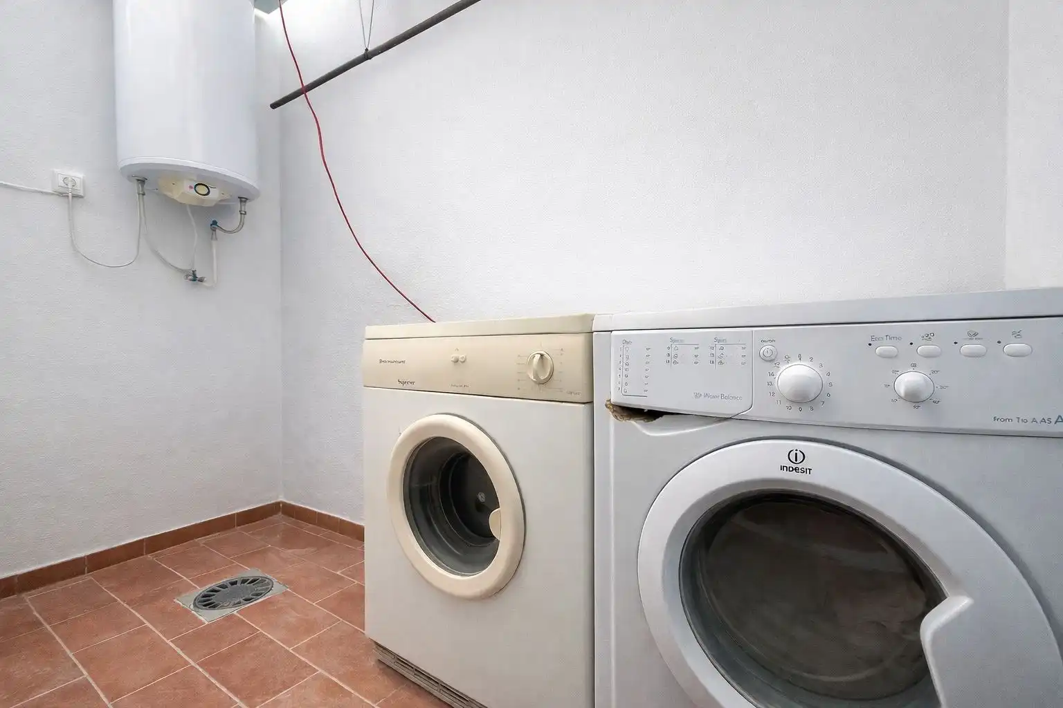 Casa o xalet en venda en Canillas de Aceituno amb Terrassa i Moblat