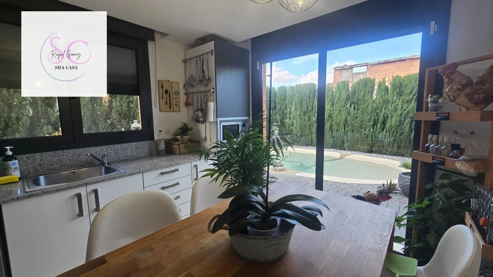 Cuina de Casa adosada en venda en Sant Jordi Desvalls