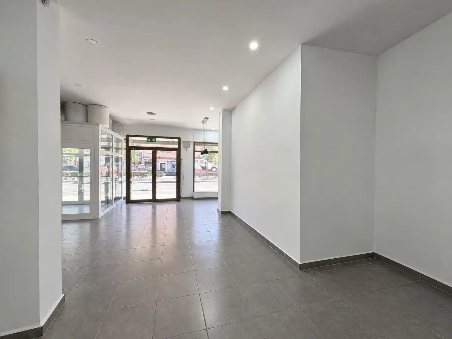 Commercial properties for sale in Benimaclet