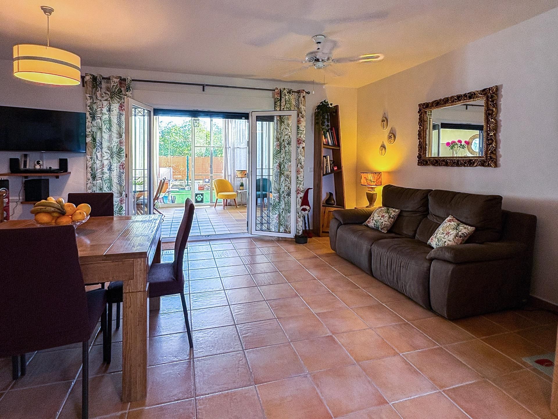 Living room of Single-family semi-detached for sale in Ayamonte  with Private garden, Terrace and Balcony