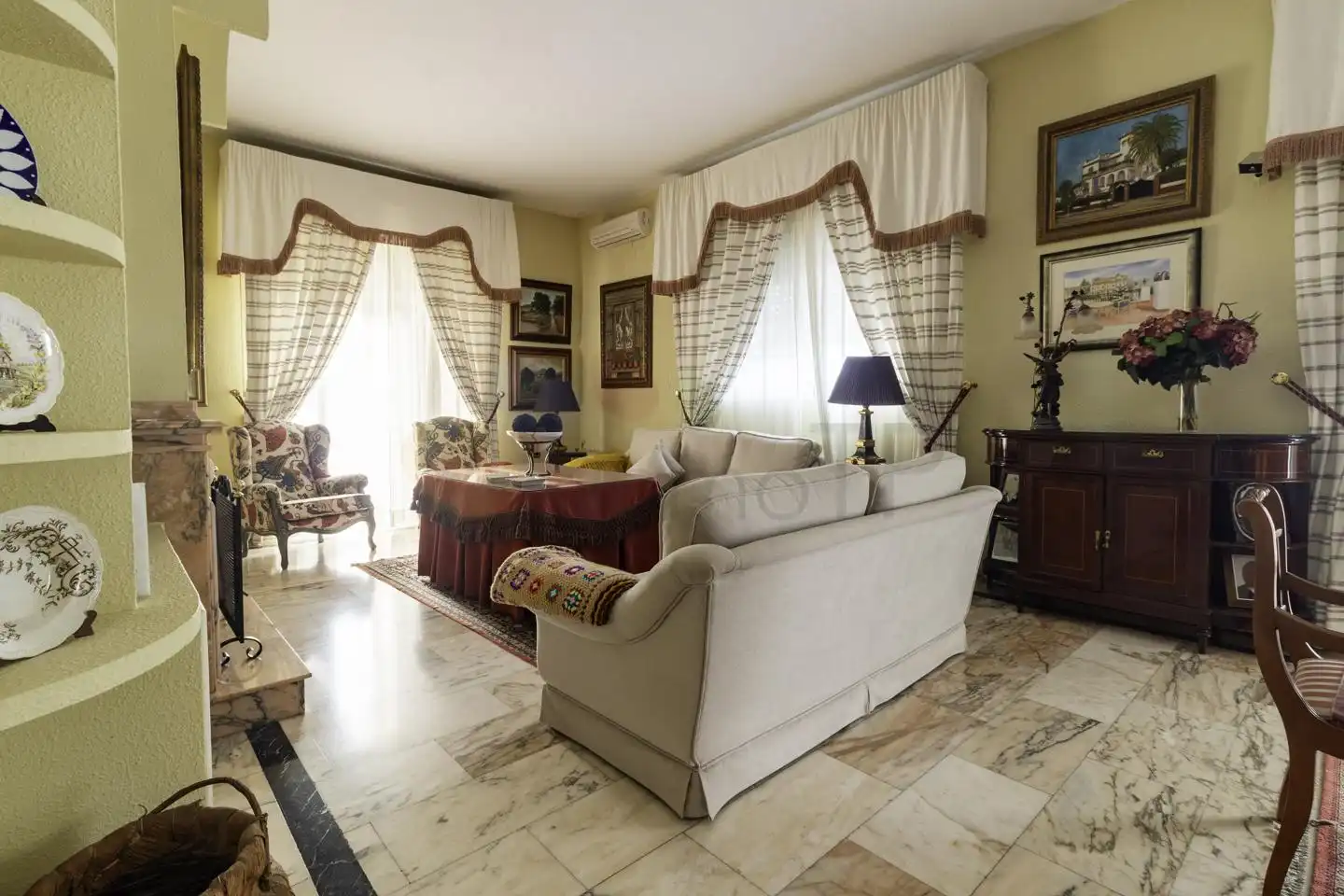 Sala de estar de Casa o chalet en venta en Huelva con Aire acondicionado, Calefacción y Jardín privado