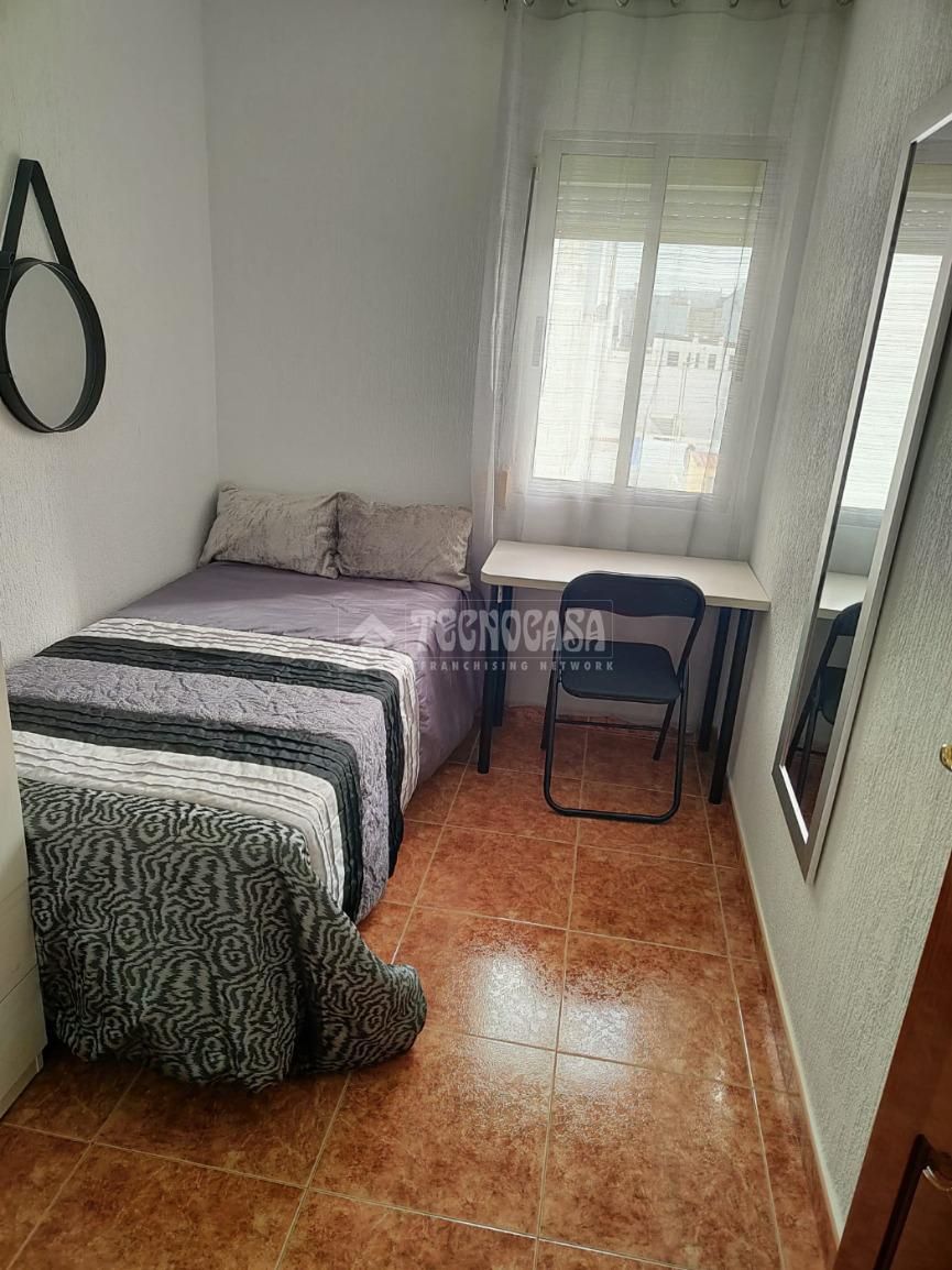 Flat to rent in Isla Chica