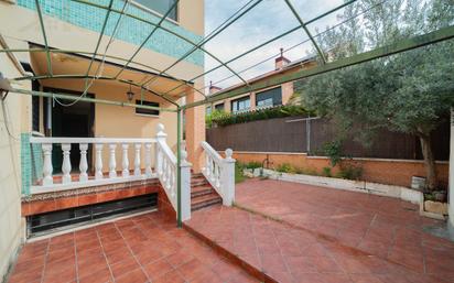 Jardí de Casa o xalet en venda en Leganés amb Aire condicionat i Terrassa