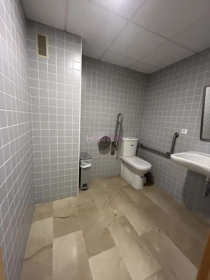 Baño de Oficina de alquiler en Torrent