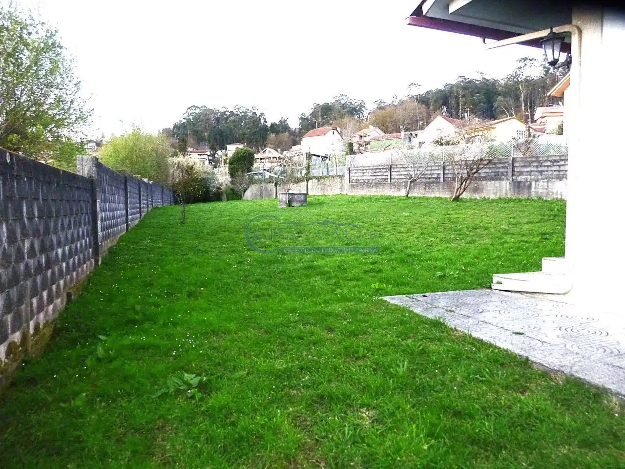 Houses for sale in Vigo   with Heating, Private garden and Parquet flooring