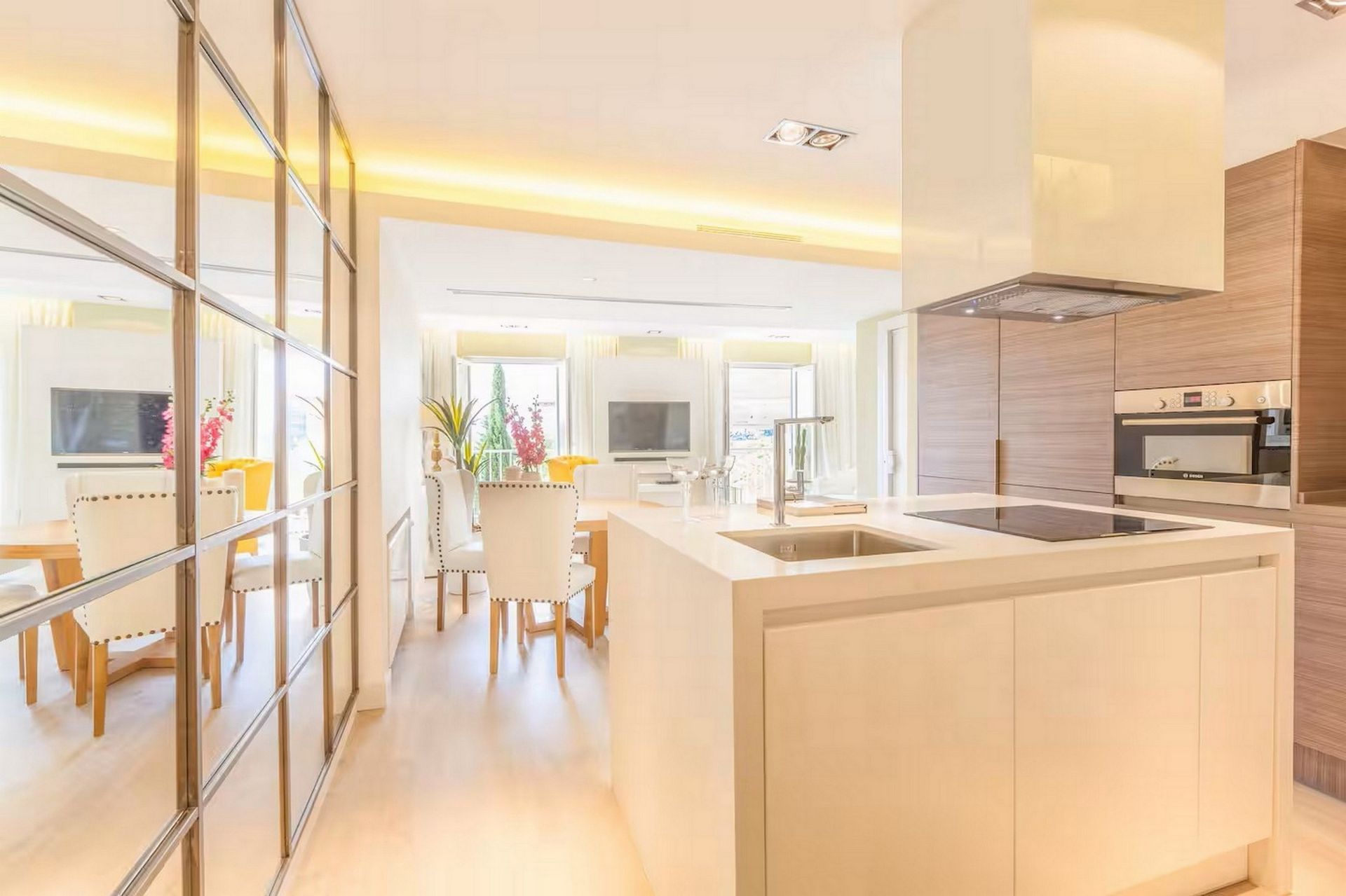 2 hab, 80m² en Palacio, Centro,  Madrid Capital - Image 2