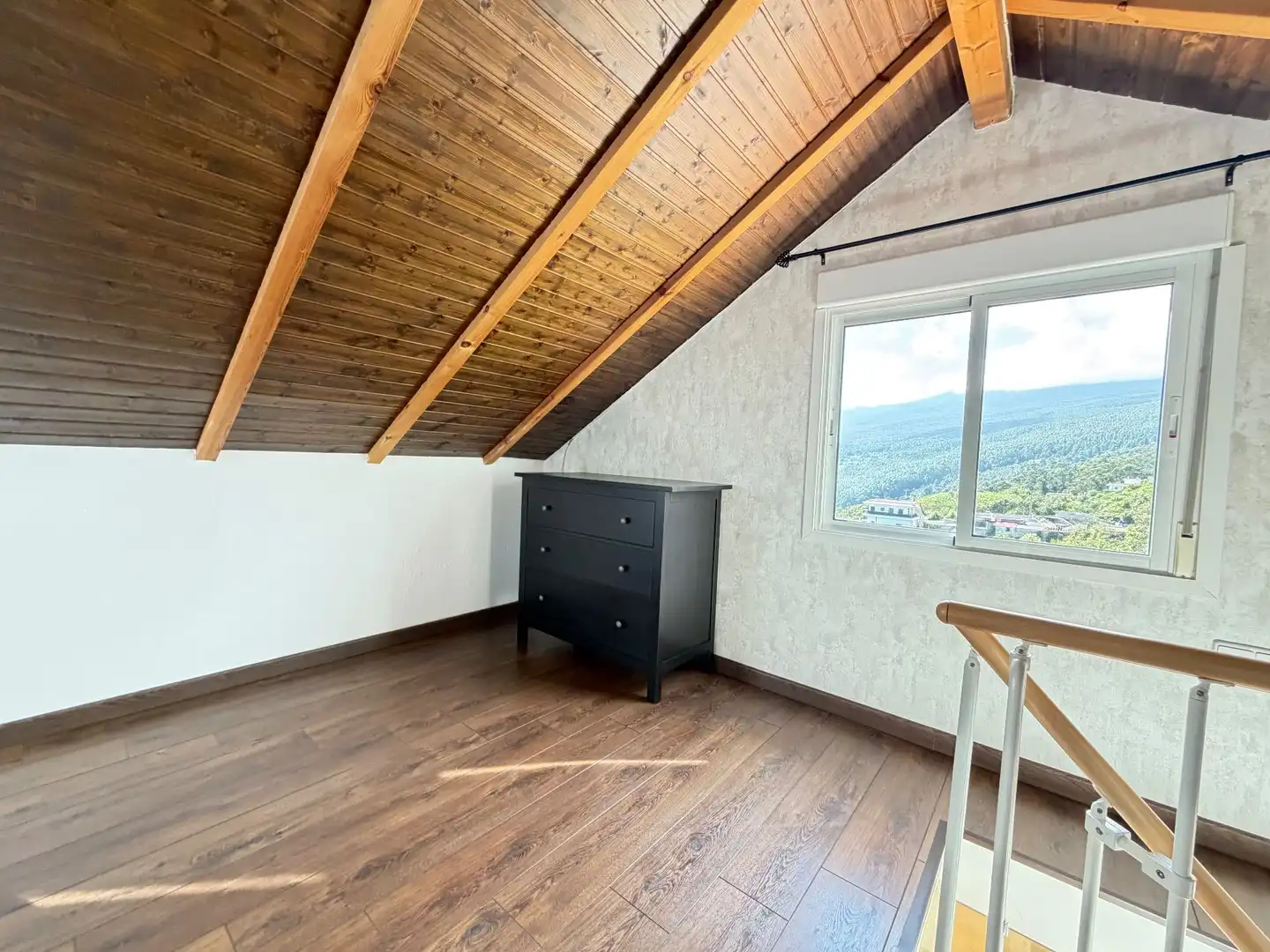 Dormitori de Casa o xalet en venda en Icod de los Vinos amb Calefacció i Moblat