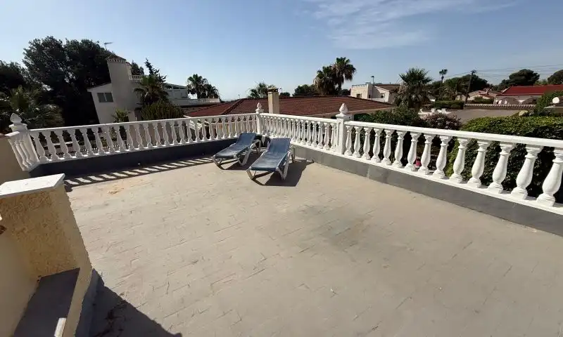 Terrassa de Casa o xalet en venda en Pilar de la Horadada amb Traster i Piscina