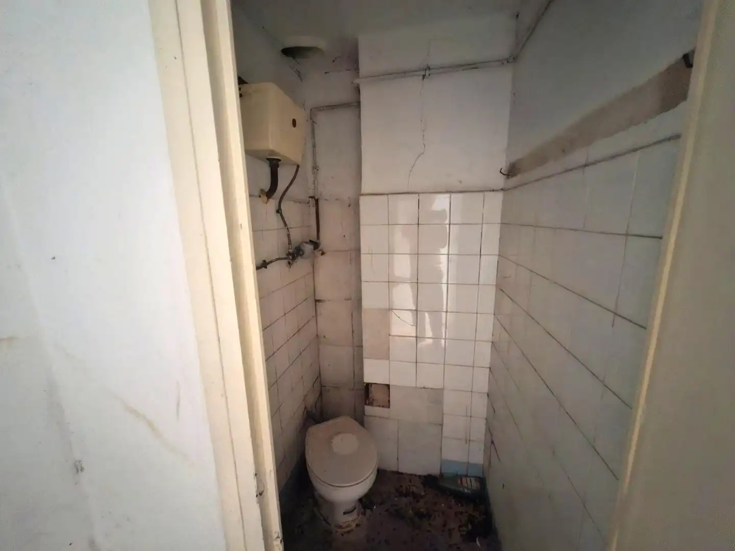 Baño de Local en venta en Zaragoza